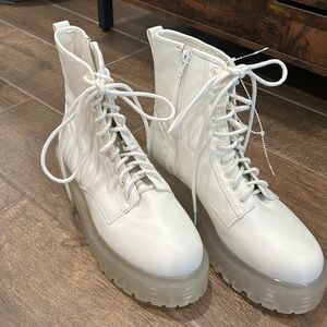 Gb Moon Walk Gianni Bini platform combat boot style size 10